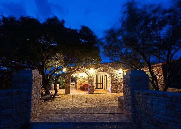 Holiday home House Pelegrin *