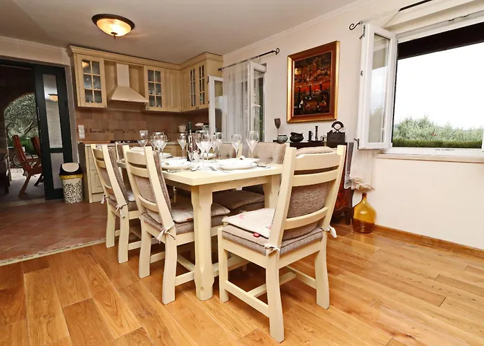 Holiday home House Pelegrin